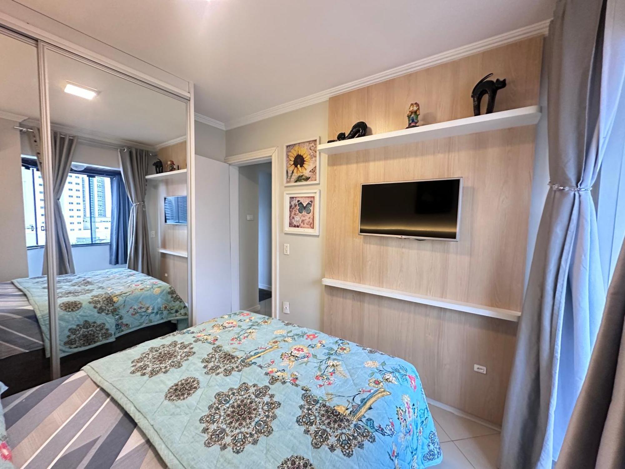 Arthi - Lindo Apto Com Garagem Balneário Camboriú