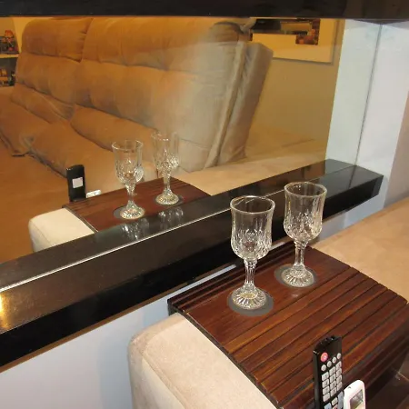 Arthi - Lindo Apto Central Com Garagem Balneario Camboriu Exterior photo