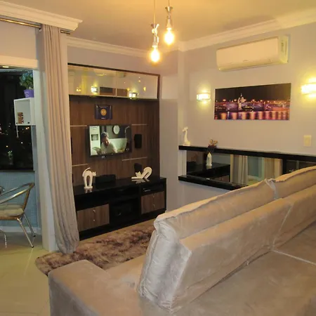 Arthi - Lindo Apto Central Com Garagem Balneario Camboriu Exterior photo