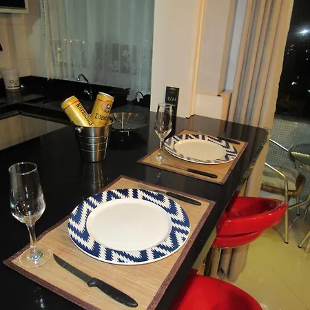 Arthi - Lindo Apto Central Com Garagem Balneario Camboriu Exterior photo